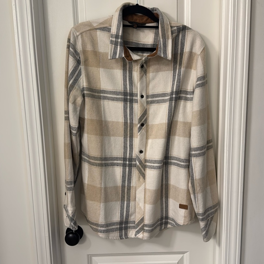 NWOT Ments Outpost brand flannel